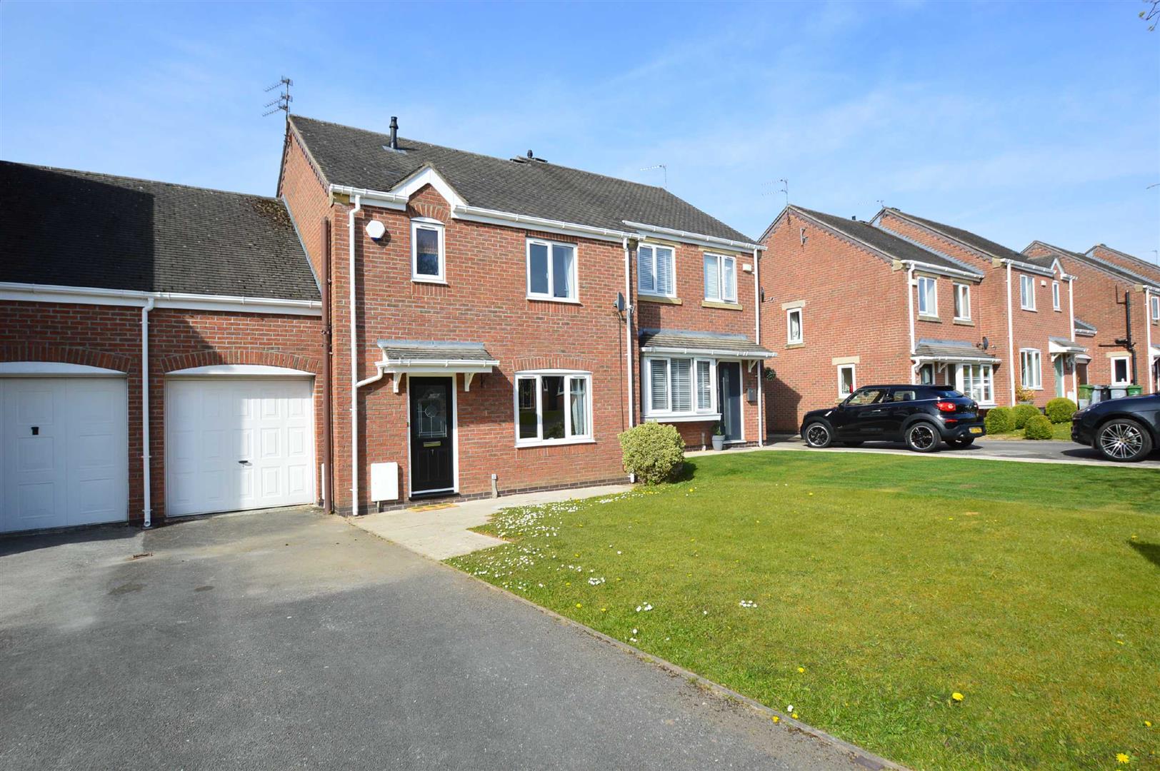Portmarnock Close, Macclesfield